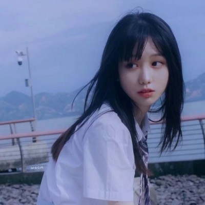 伤感头像女孤独落寞