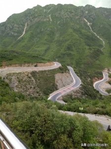 ​最美乡间公路之“山路十八弯”。