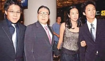 霍启山：曾因爸妈离婚抑郁，涅槃重生，成为最温柔的豪门公子