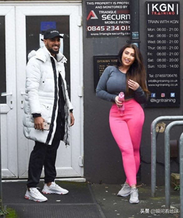 女星劳伦-古杰 网友：真的认不出来了，太美了