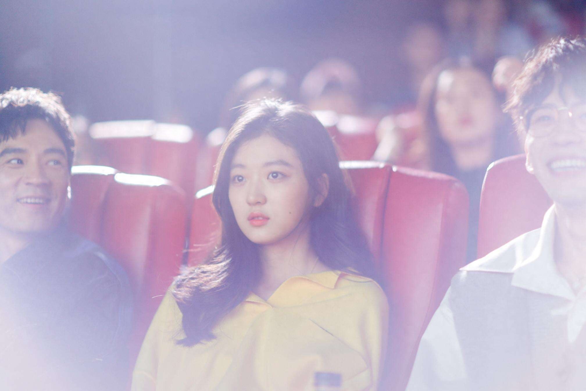 不知道什么意思的小美女孙千