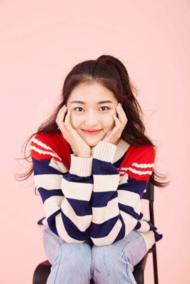 不知道什么意思的小美女孙千