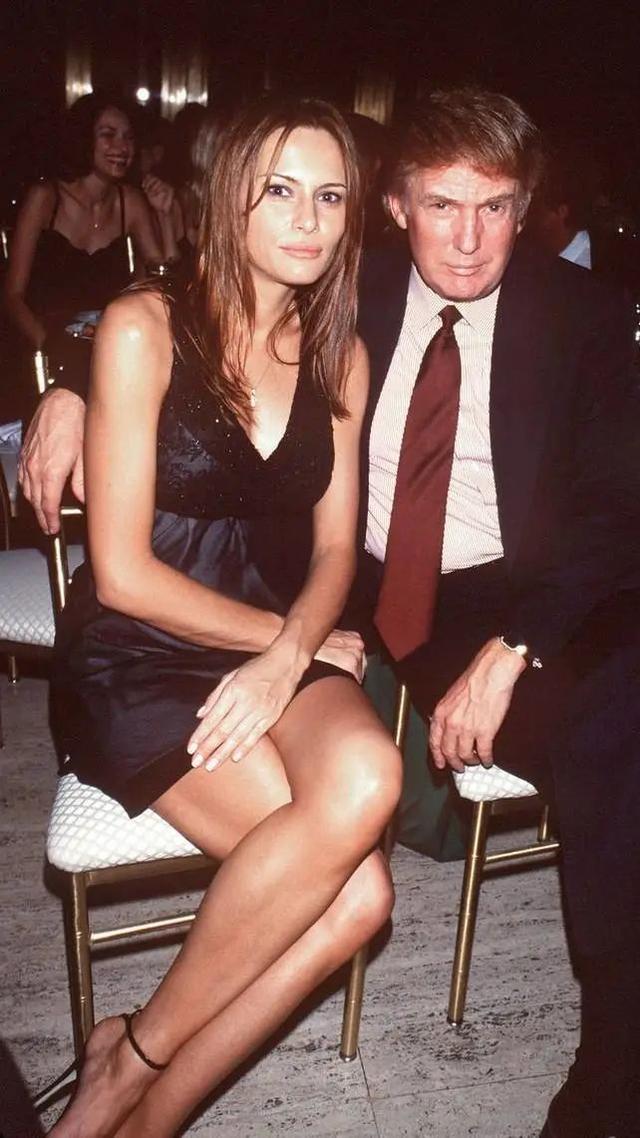 特朗普年轻时候生活（特朗普穿衣品味差）(60)