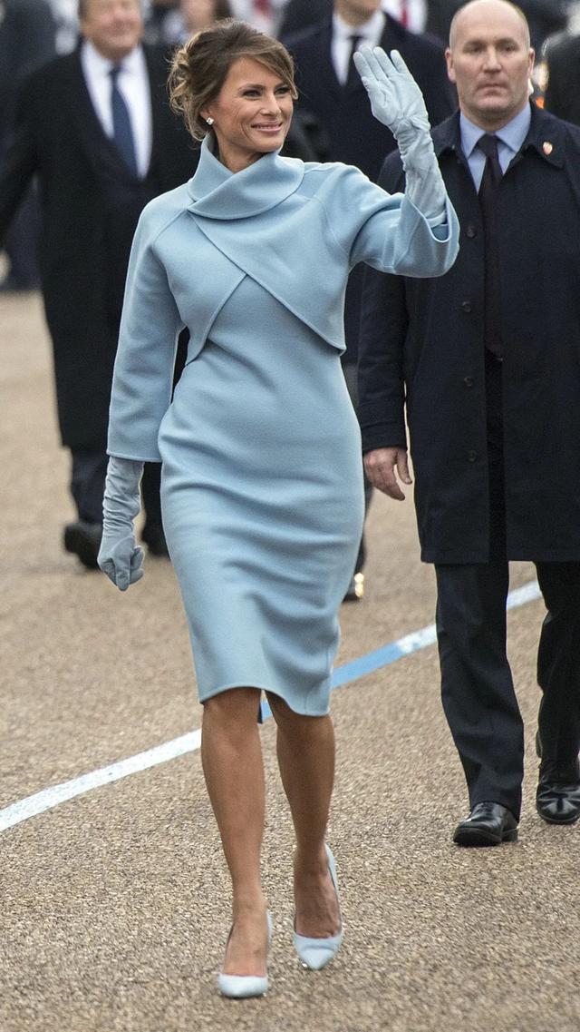 特朗普年轻时候生活（特朗普穿衣品味差）(64)