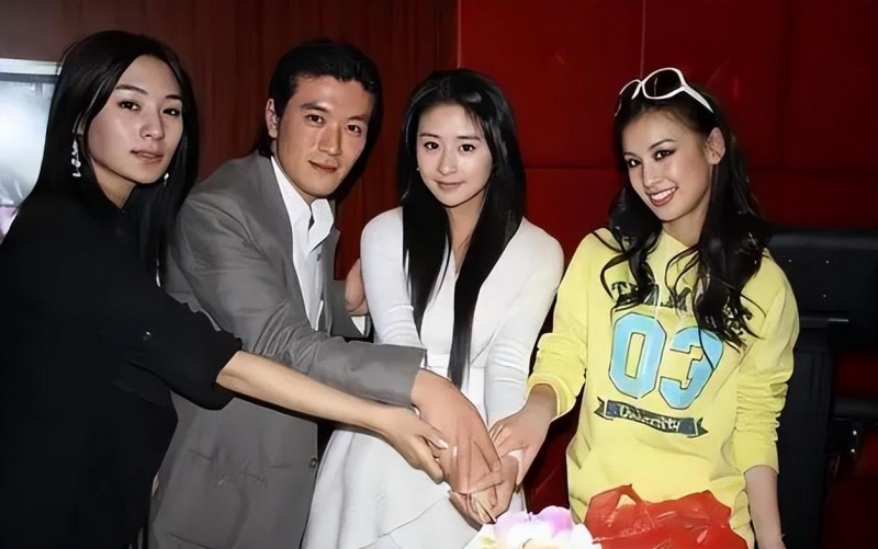 黄圣依老公杨子做什么的（黄圣依事业哑火杨子却成网红）