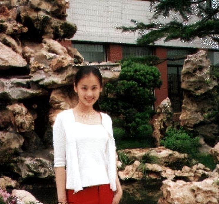 黄圣依老公杨子做什么的（黄圣依事业哑火杨子却成网红）