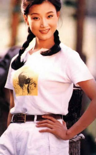 辣妹子宋祖英:与丈夫一见钟情,40岁高龄产子,如今幸福美满