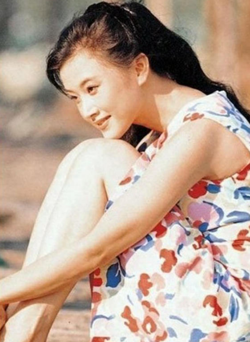 辣妹子宋祖英:与丈夫一见钟情,40岁高龄产子,如今幸福美满