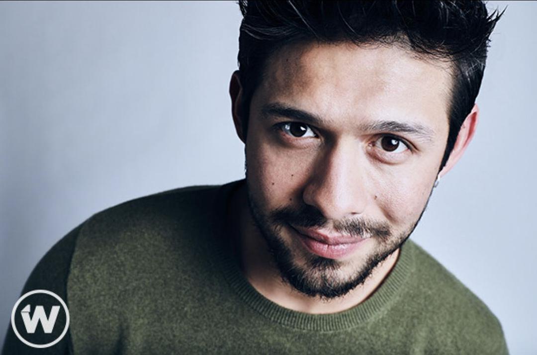 大卫·卡斯塔尼达个人资料写真作品