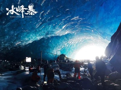 ​电影《冰峰暴》亮相东京电影节，张静初主演，预计明年上映！