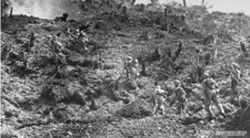 真实的《血战钢锯岭》老照片：日本跟美国玩命，图9日本中将切腹