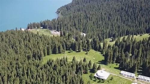 新疆这个地方，霸气承包了中国一半的美，被叫做“塞外江南”！