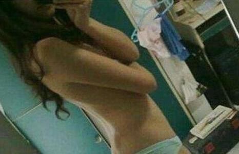 建桥艳门照女主角曝光（王美莼前男友因为不满分手事件）(3)_