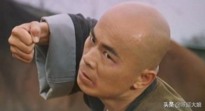 ​剧组太坑人！导演借来顶级鱼翅，演员以为是道具，一口下去赔80万