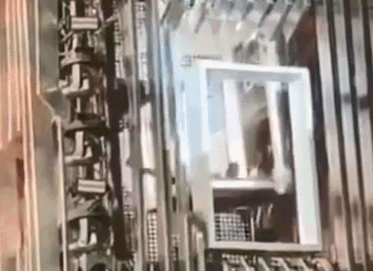 敬业！张杰带伤复工连续工作超10小时，谭咏麟：不可多得的艺人