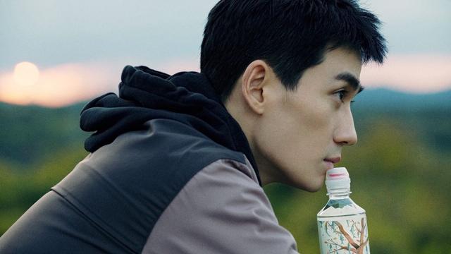 朱一龙被吐槽后续(朱一龙被曝隐婚生子三代还宗)(6)