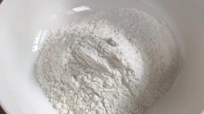 ​蒸馒头不用发面的方法 老一辈即将失传的方法，不发面个个暄软香甜