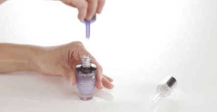 兰蔻安瓶精华怎么用（兰蔻小黑瓶的正确使用方法）