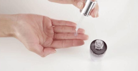 兰蔻安瓶精华怎么用（兰蔻小黑瓶的正确使用方法）