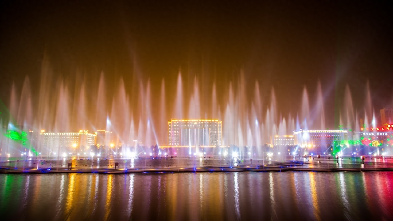 洛阳音乐喷泉：是“亚洲第一大音乐喷泉”