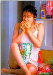 ​水野美纪：集美貌与才华于一身的完美女神，她的身材也同样完美