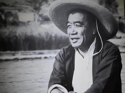 ​陈永贵干了5年总理，去世后葬礼冷清，高层均未到，仅此一人送别