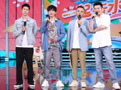 ​陆续离开湖南卫视的主持人，有人被实名举报，有人被工作室讨债