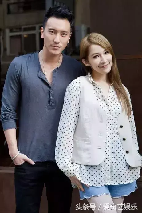 萧亚轩的前男友（萧亚轩的感情生活史）