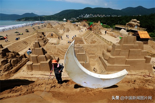 浙江舟山：50余座沙雕作品呈现朱家尖南沙 开园仪式7月19日晚举行