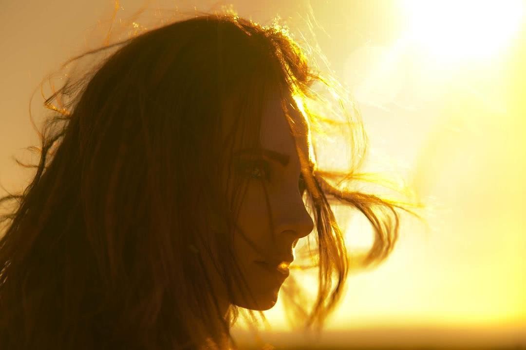 亚历克西斯·肯德拉个人资料写真作品