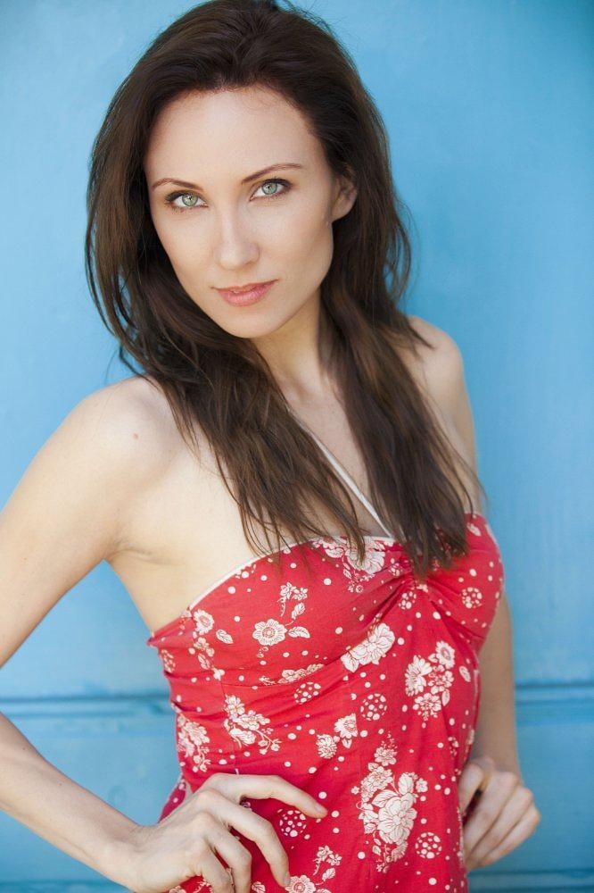 亚历克西斯·肯德拉个人资料写真作品