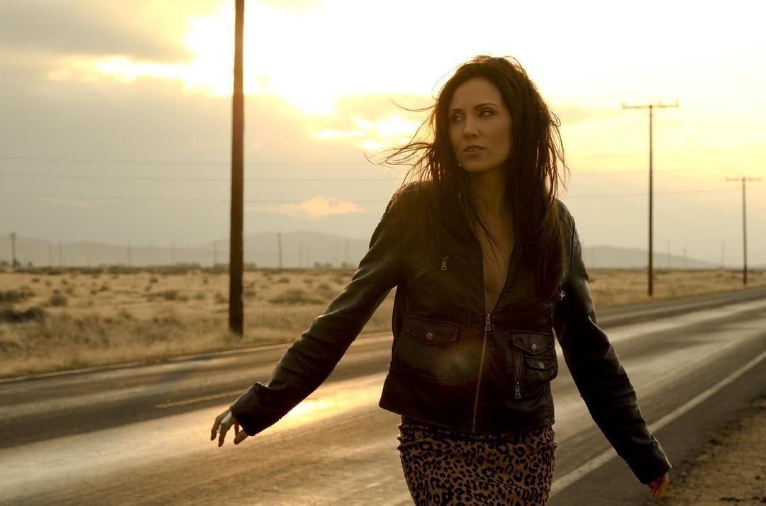 亚历克西斯·肯德拉个人资料写真作品