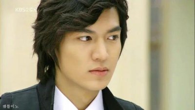 ​韩国男明星电影演员(韩国六位男神颜值大变样)