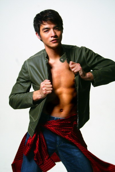 李学庆身高年龄多大出柜了吗 全员加速中猎人李学庆个人资料微博大鸟照