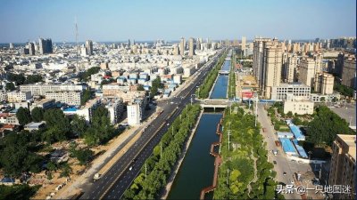 ​我国人口最少的县，2.5万平方公里不到1万人，却让无数人心驰神往