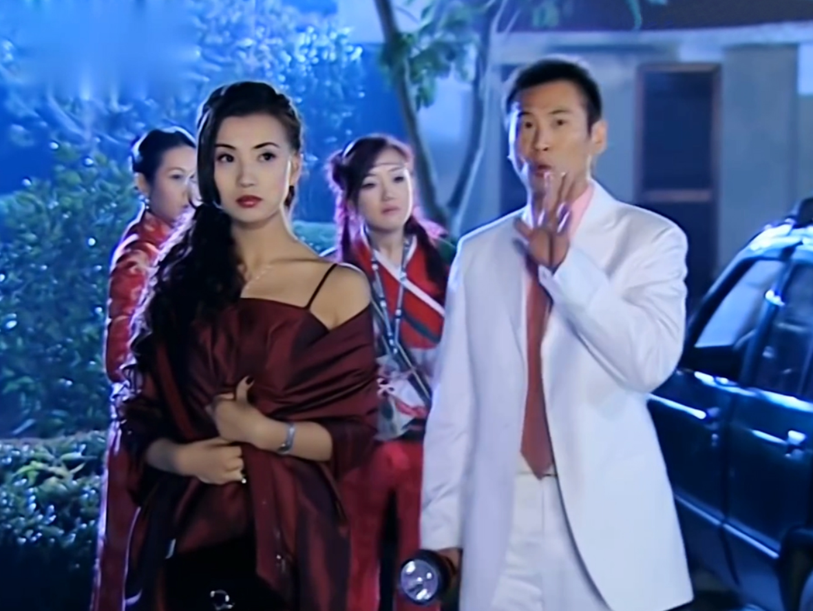 演员陈好：巅峰时嫁银行家老公，如今44岁有儿有女依旧年轻