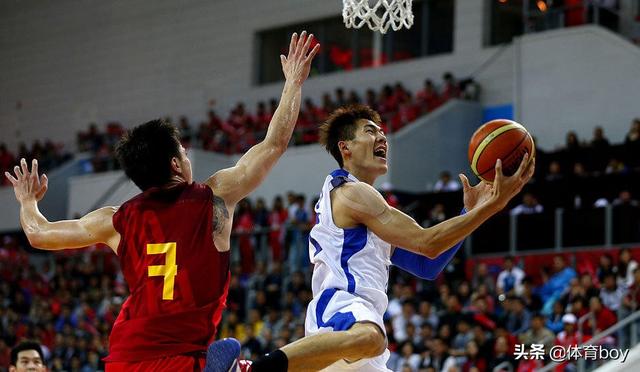 姚明单场怒砍30分（盘点中韩恩怨史）(8)