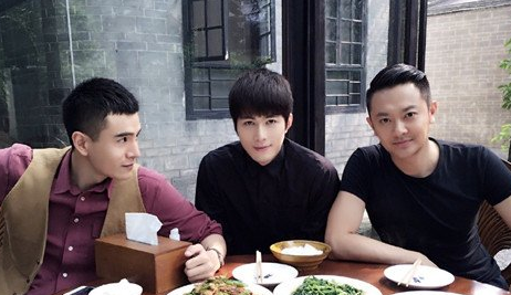 范雷个人资料简介(演员范雷个人资料) 范雷 个人 第2张