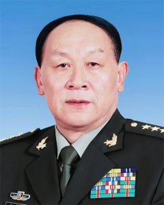 ​4任“总参谋长”，少见集体亮相