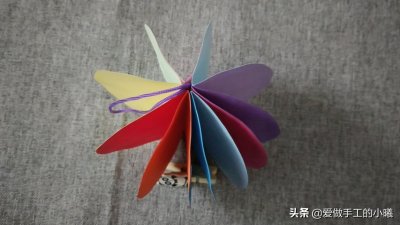 ​幼儿园手工教程，简单好看的折纸灯笼，简单几步轻松完成