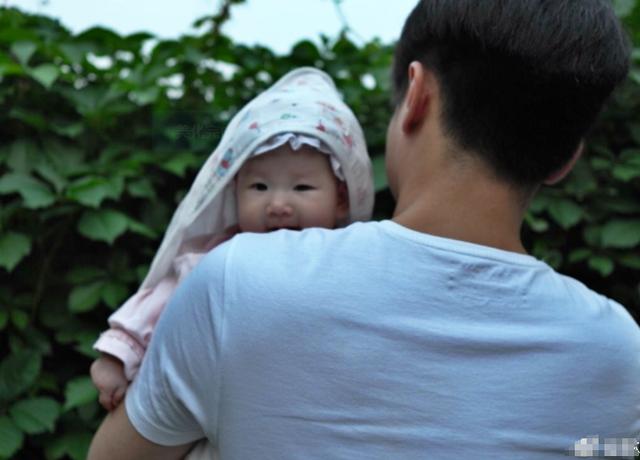 主持人朱丹的历任男友:朱丹前夫离婚后当上总裁(14)