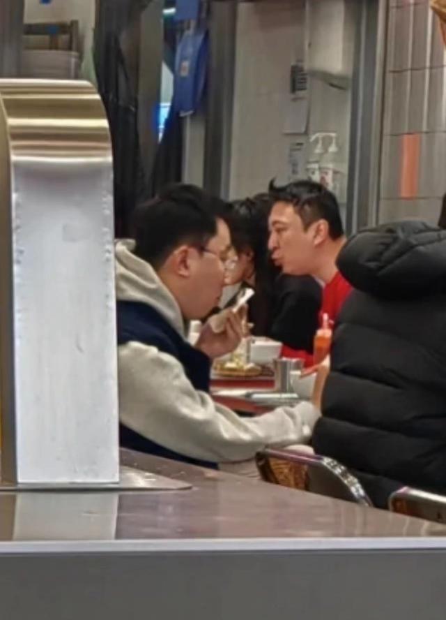 王思聪新女伴身份曝光(王思聪携00后新女友露面)(7)