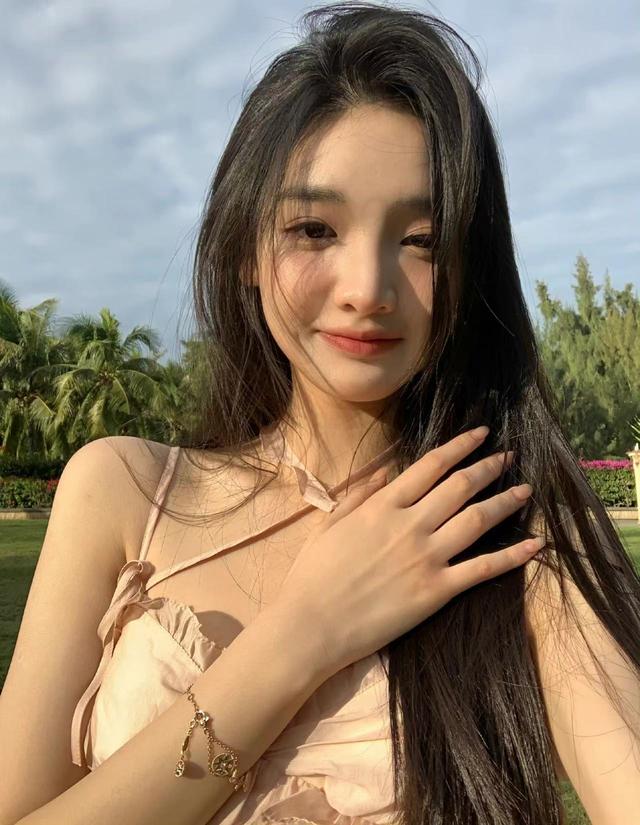 王思聪新女伴身份曝光(王思聪携00后新女友露面)(9)