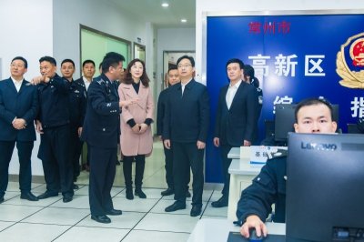 ​周庆督导全国两会期间我区安保维稳工作