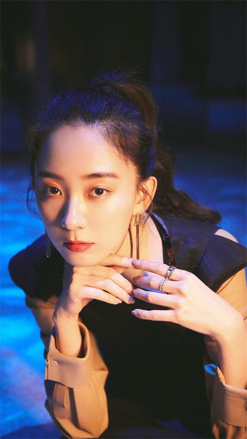 朱颜曼滋写真手机壁纸