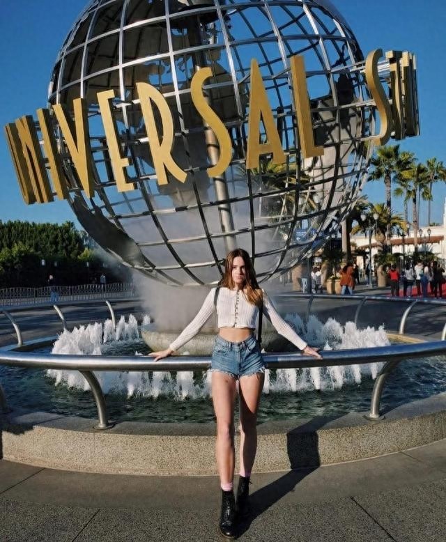 美若天仙！国外15岁网球少女火遍全网，获赞千万