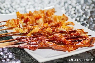 ​在家做烧烤好不好吃，主要看酱料，分享香辣酱做法给你，简单实用