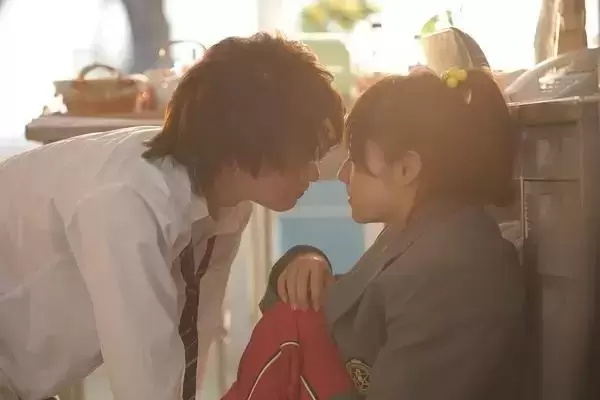 有名的奇幻电影有哪些电影(盘点十部令人过目不忘的奇幻电影)