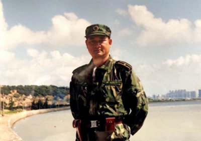 ​97年谭善爱向英国霸气宣言：你们可以下岗！9年后成基层社区民警