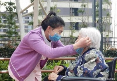 ​父母老了，你会不会照顾他们？